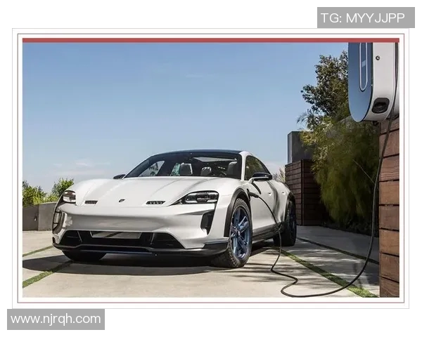 足球明星们的豪车生活揭秘谁在开保时捷驰骋绿茵场