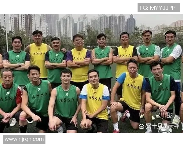 足球明星聚首瞬间揭秘他们的友谊与默契互动精彩视频回顾