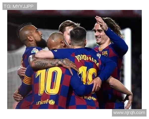 穆尔西亚与巴萨激战成和比分揭晓精彩瞬间回顾